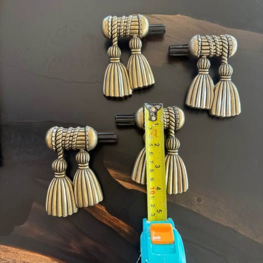 Vintage Curtain Rod Finial - Picture 2 of 4